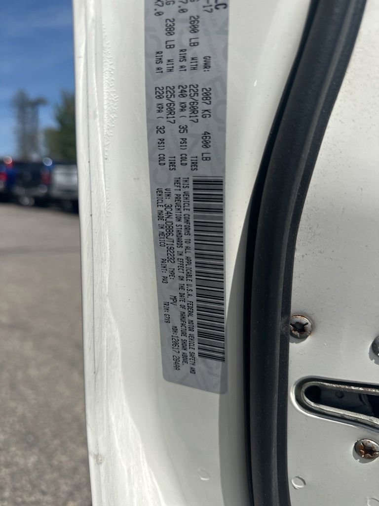 Used 2018 Jeep Compass Latitude w/ Popular Equipment Group AWD/4WD image 38