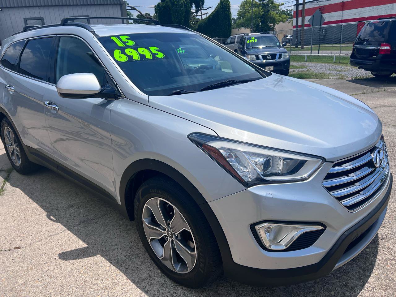 Used 2015 Hyundai Santa Fe GLS FWD image 3