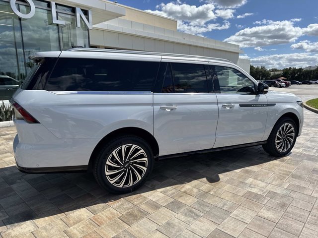 New 2025 Lincoln Navigator L Black Label image 2