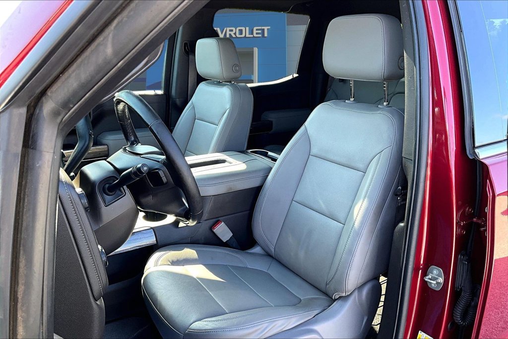 Used 2020 Chevrolet Silverado 1500 LTZ w/ LTZ Plus Package AWD/4WD image 25