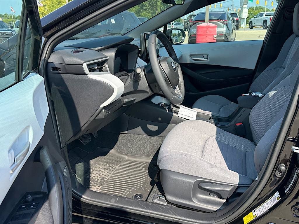 New 2026 Toyota Corolla SE FWD image 7