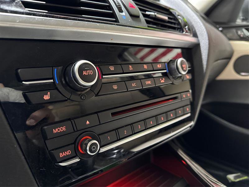 Used 2017 BMW X3 xDrive28i AWD/4WD image 25