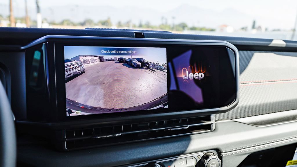 New 2025 Jeep Wrangler Unlimited Rubicon image 25