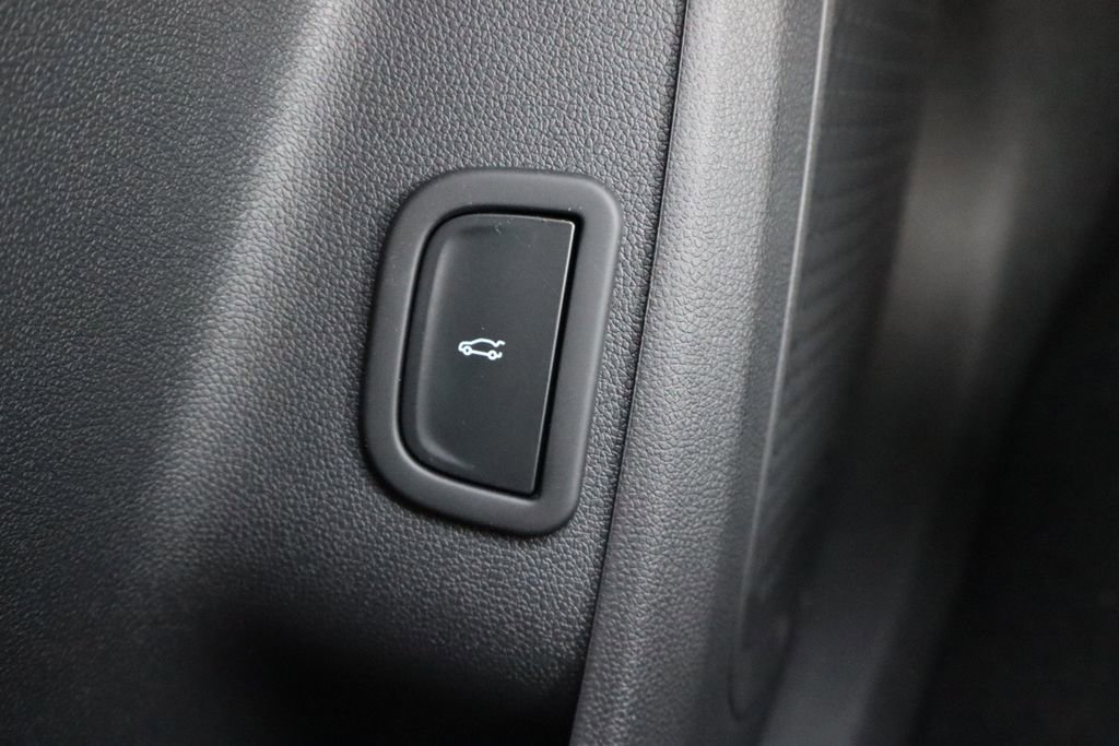 New 2026 Chevrolet Traverse LT w/ Midnight/Sport Edition image 19