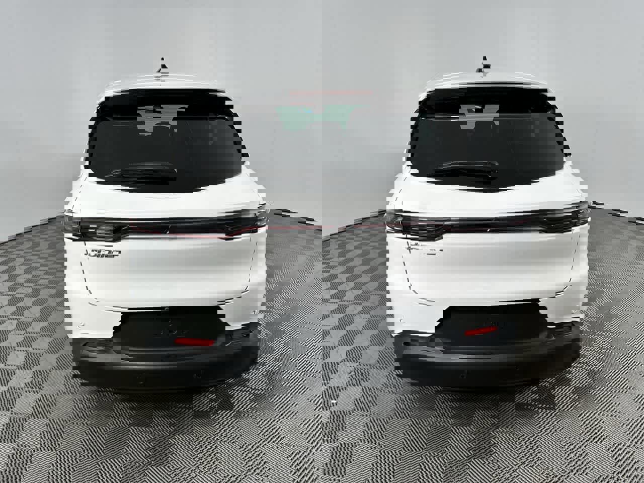 Used 2024 Dodge Hornet GT image 3