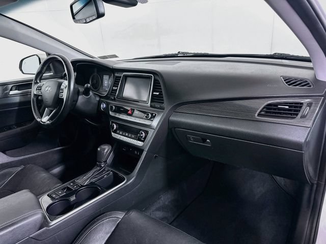 Used 2019 Hyundai Sonata Limited w/ Ultimate Package 04 FWD image 36
