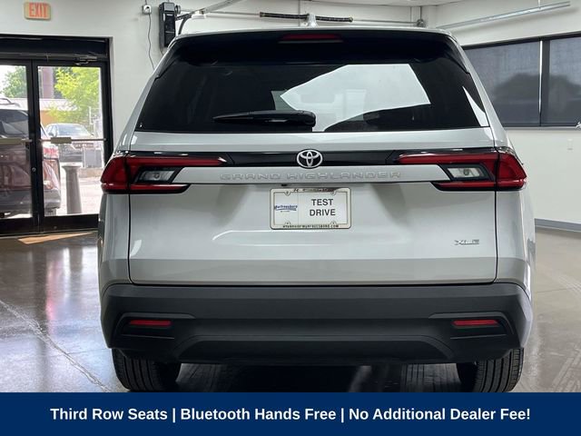 Used 2025 Toyota Grand Highlander FWD image 7