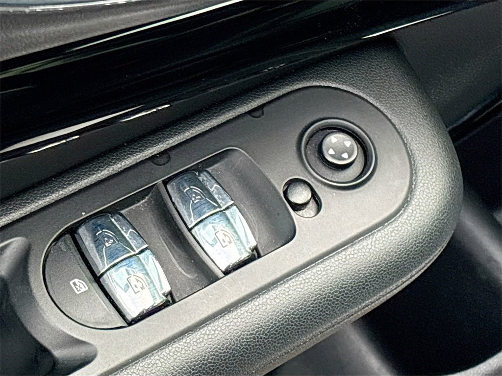 Used 2022 MINI Cooper Clubman S image 18