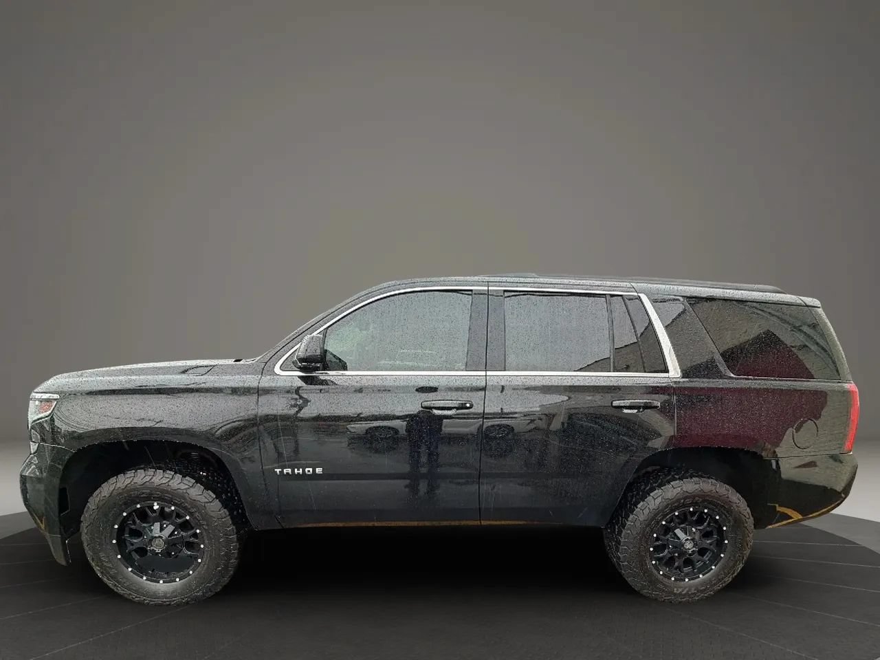 Used 2019 Chevrolet Tahoe LS AWD/4WD image 8