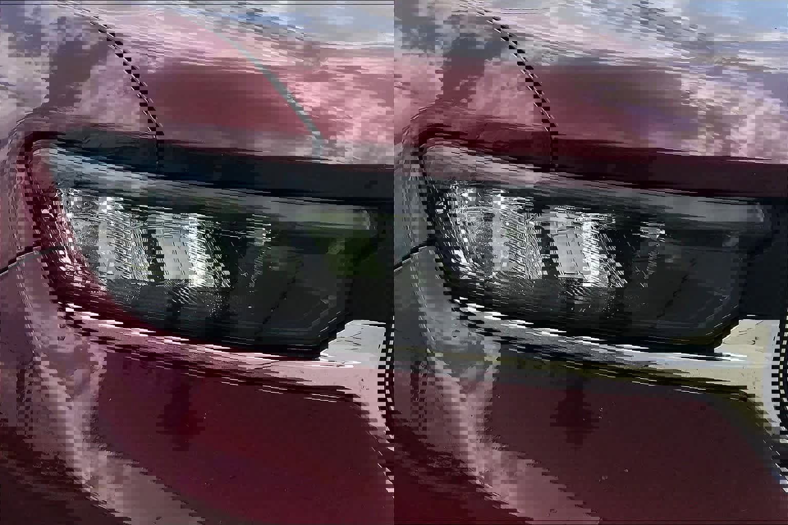 Used 2021 Jeep Grand Cherokee L Laredo w/ Luxury Tech Group I image 27