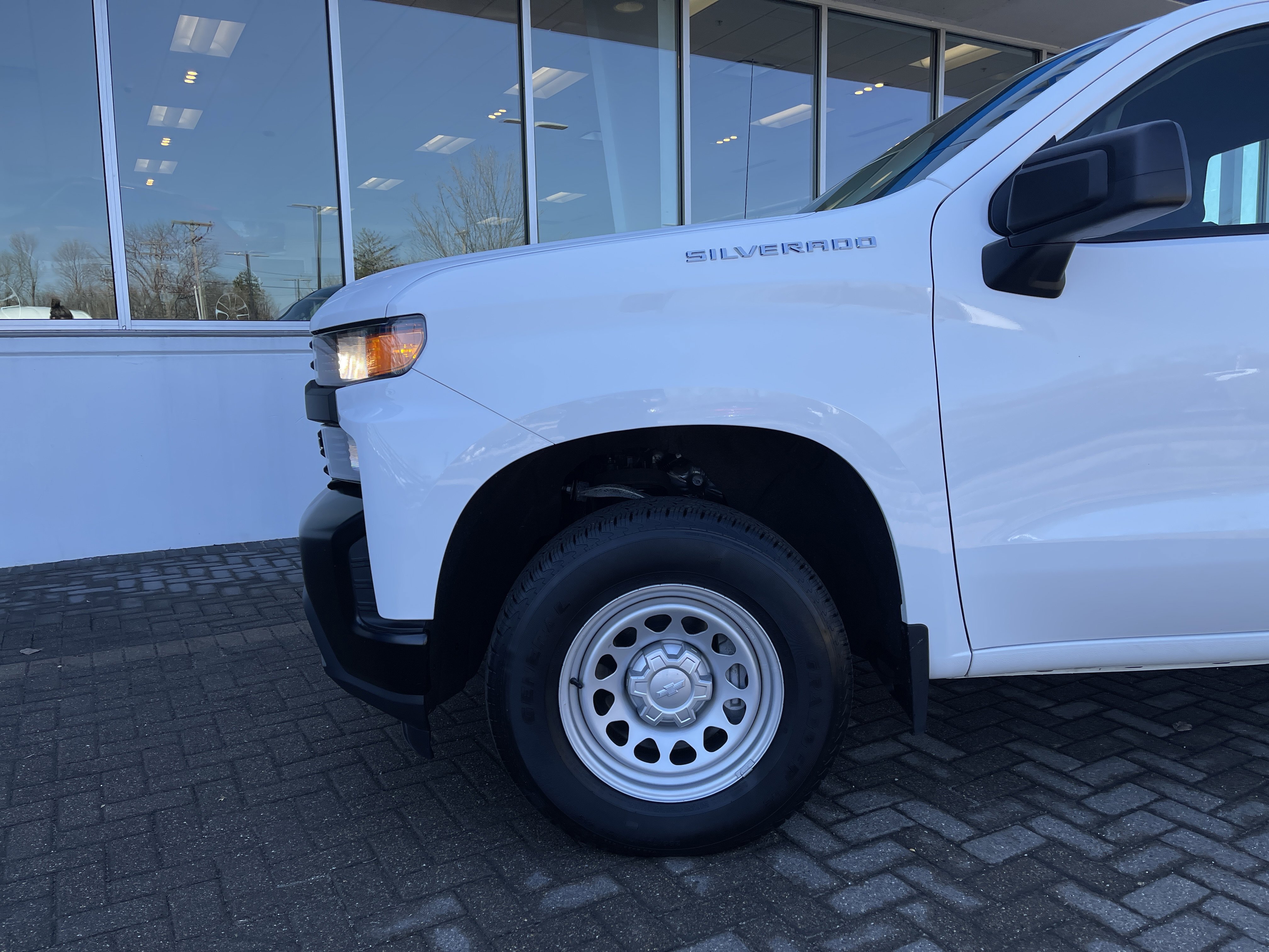 Used 2020 Chevrolet Silverado 1500 W/T image 10
