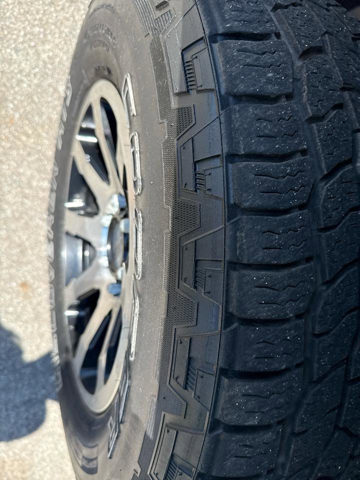 Used 2010 Chevrolet Silverado 1500 LS AWD/4WD image 9