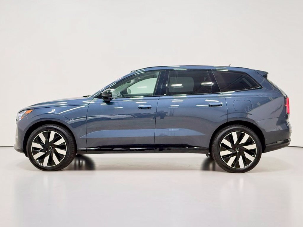 Used 2025 Volvo EX90 Ultra AWD/4WD image 12