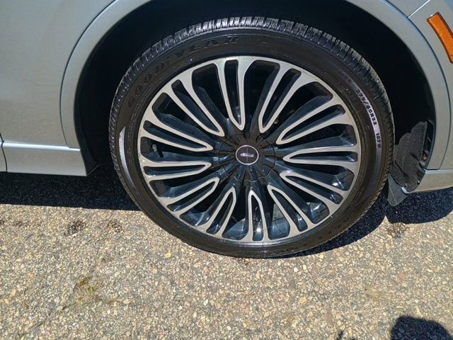 Used 2020 Lincoln Aviator Black Label w/ Dynamic Handling Package AWD/4WD image 10