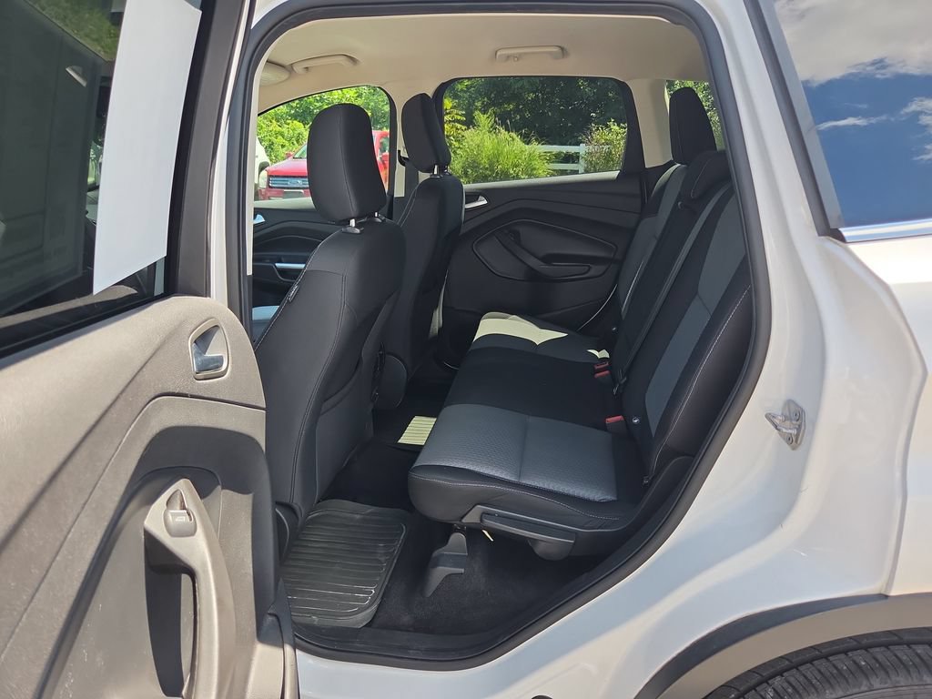 Used 2019 Ford Escape SE AWD/4WD image 16
