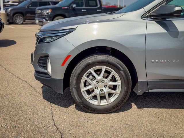 Used 2024 Chevrolet Equinox LT AWD/4WD image 11