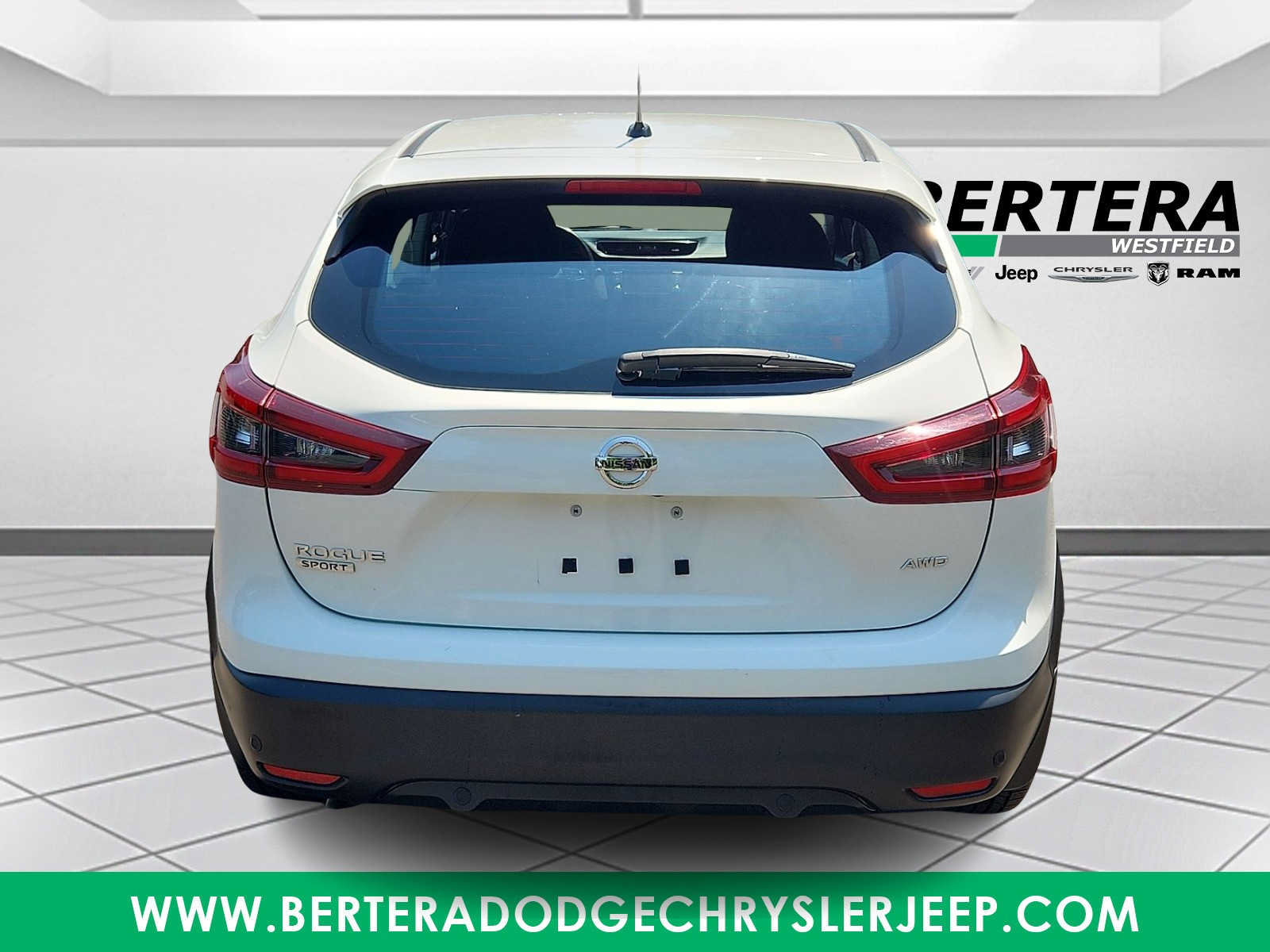 Used 2020 Nissan Rogue Sport S AWD/4WD image 5