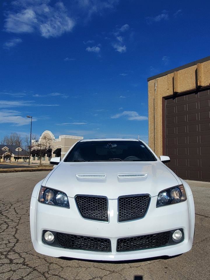 Used 2009 Pontiac G8 w/ Comfort And Sound Package image 40