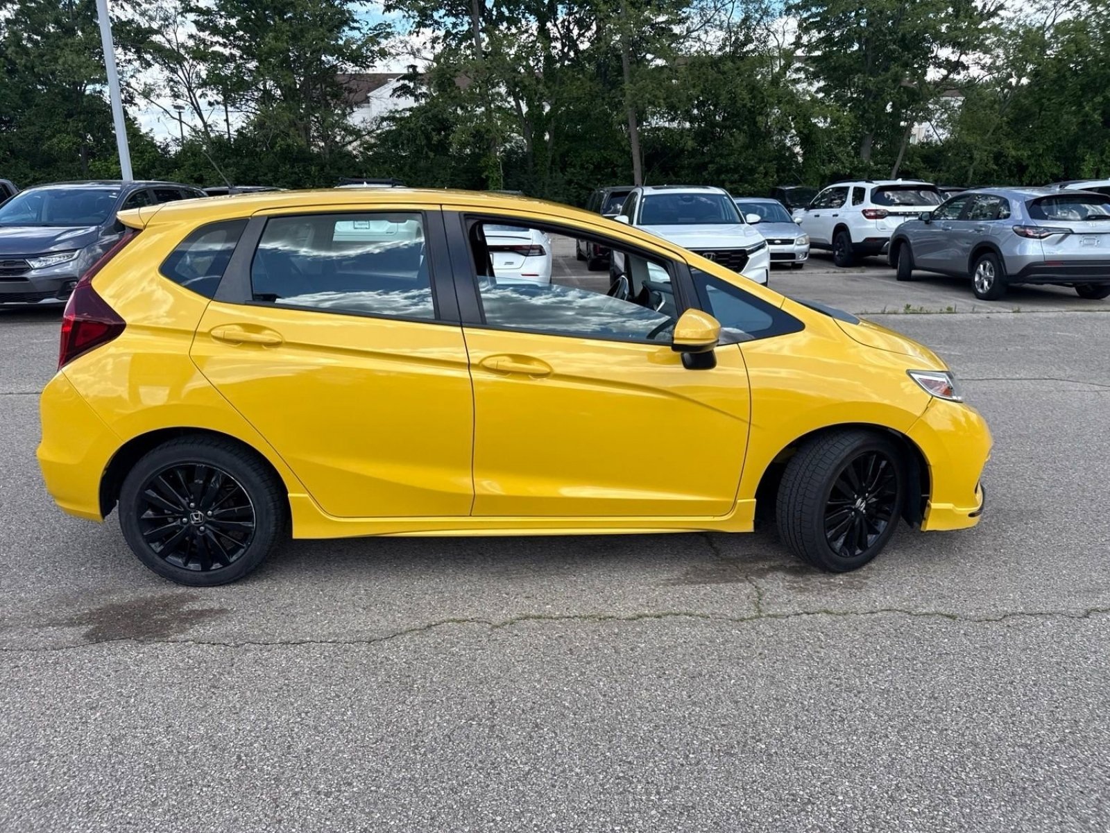 Used 2018 Honda Fit Sport image 22