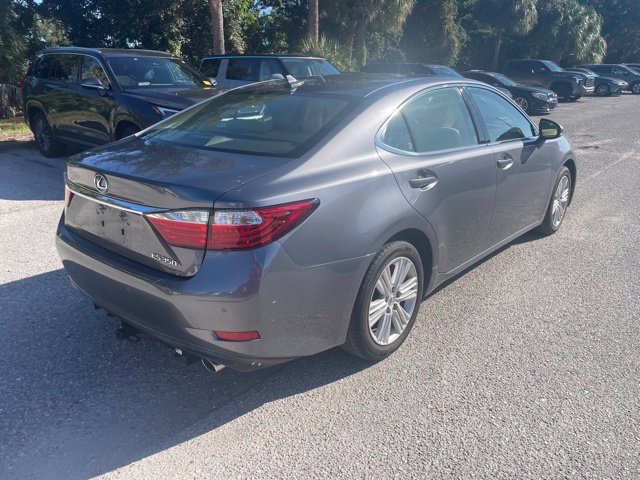 Used 2014 Lexus ES 350 w/ Premium Package FWD image 2