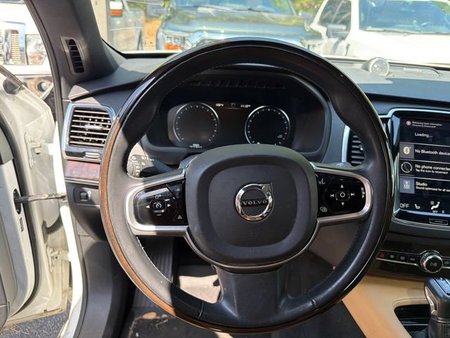 Used 2017 Volvo XC90 T6 Momentum w/ Vision Package AWD/4WD image 11
