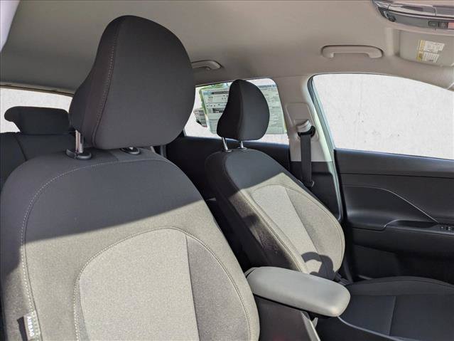 New 2027 Hyundai Kona SE FWD image 21