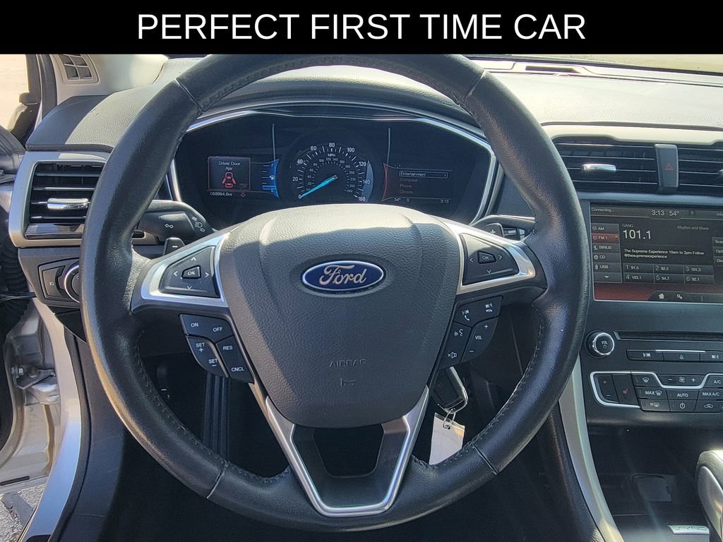 Used 2016 Ford Fusion SE w/ Equipment Group 202A image 20