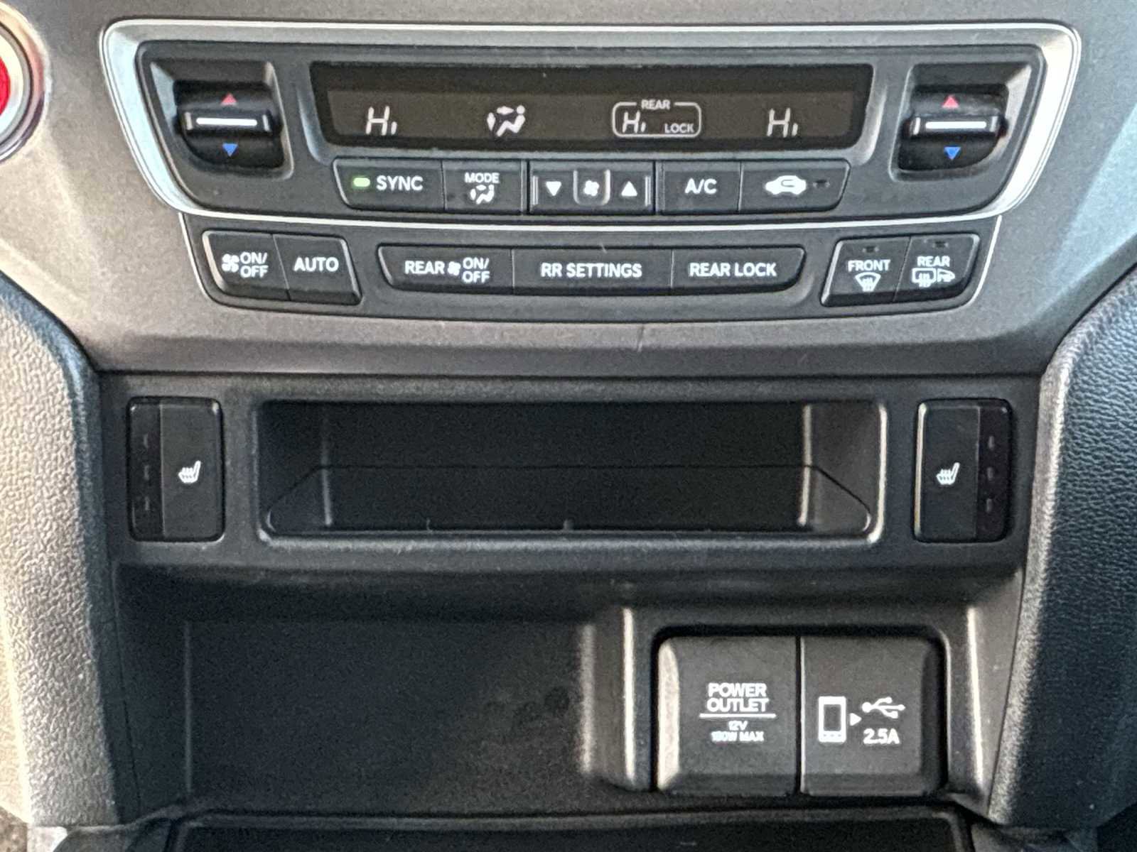 Used 2021 Honda Pilot Black Edition image 17