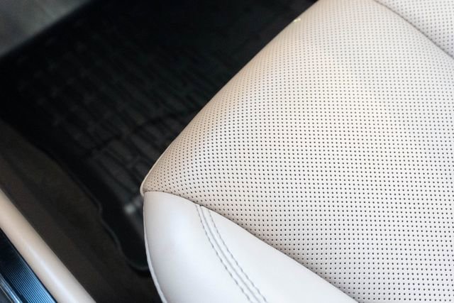 Used 2024 Lincoln Corsair Reserve w/ Jet Appearance Package AWD/4WD image 28