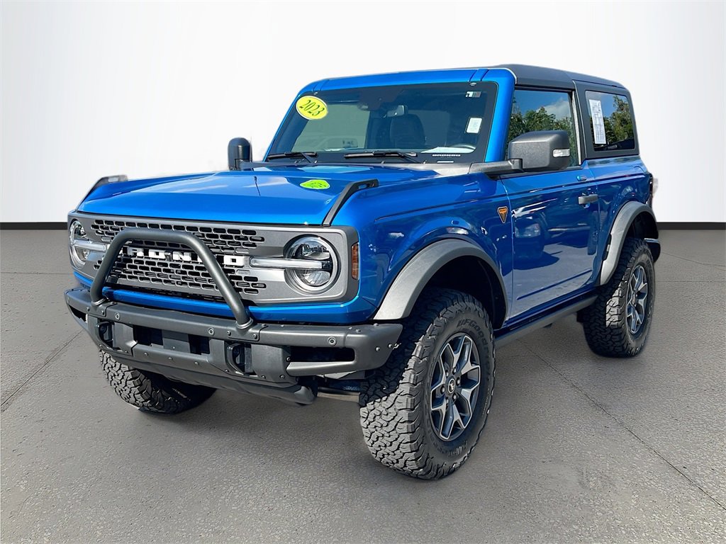 Used 2023 Ford Bronco Badlands image 3