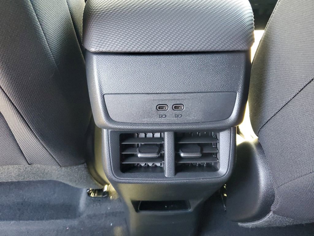 New 2026 Chevrolet Equinox LT w/ Midnight Edition image 11