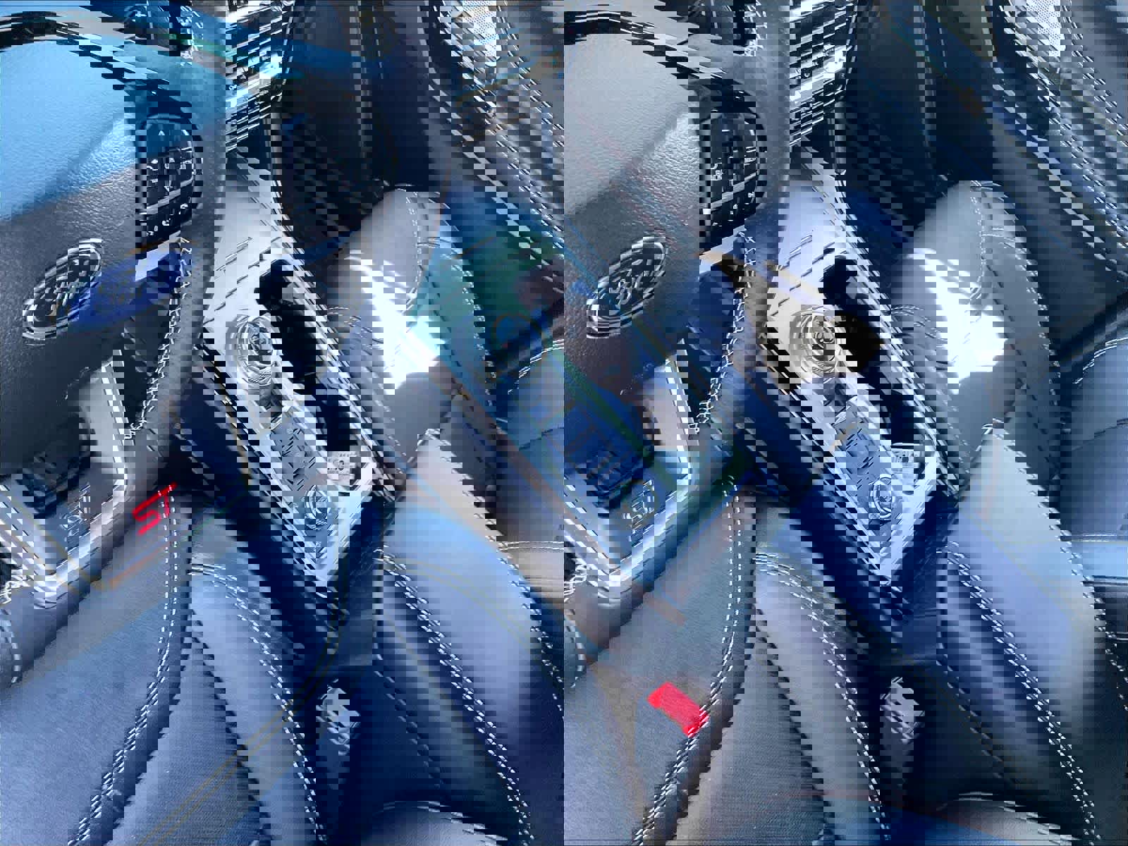 Used 2023 Ford Explorer ST w/ Equipment Group 401A image 19