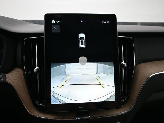 New 2026 Volvo XC60 B5 Core w/ Climate Package image 21