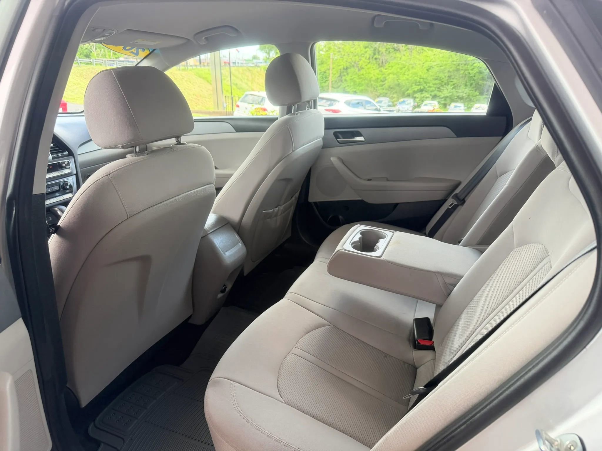 Used 2018 Hyundai Sonata SE FWD image 19
