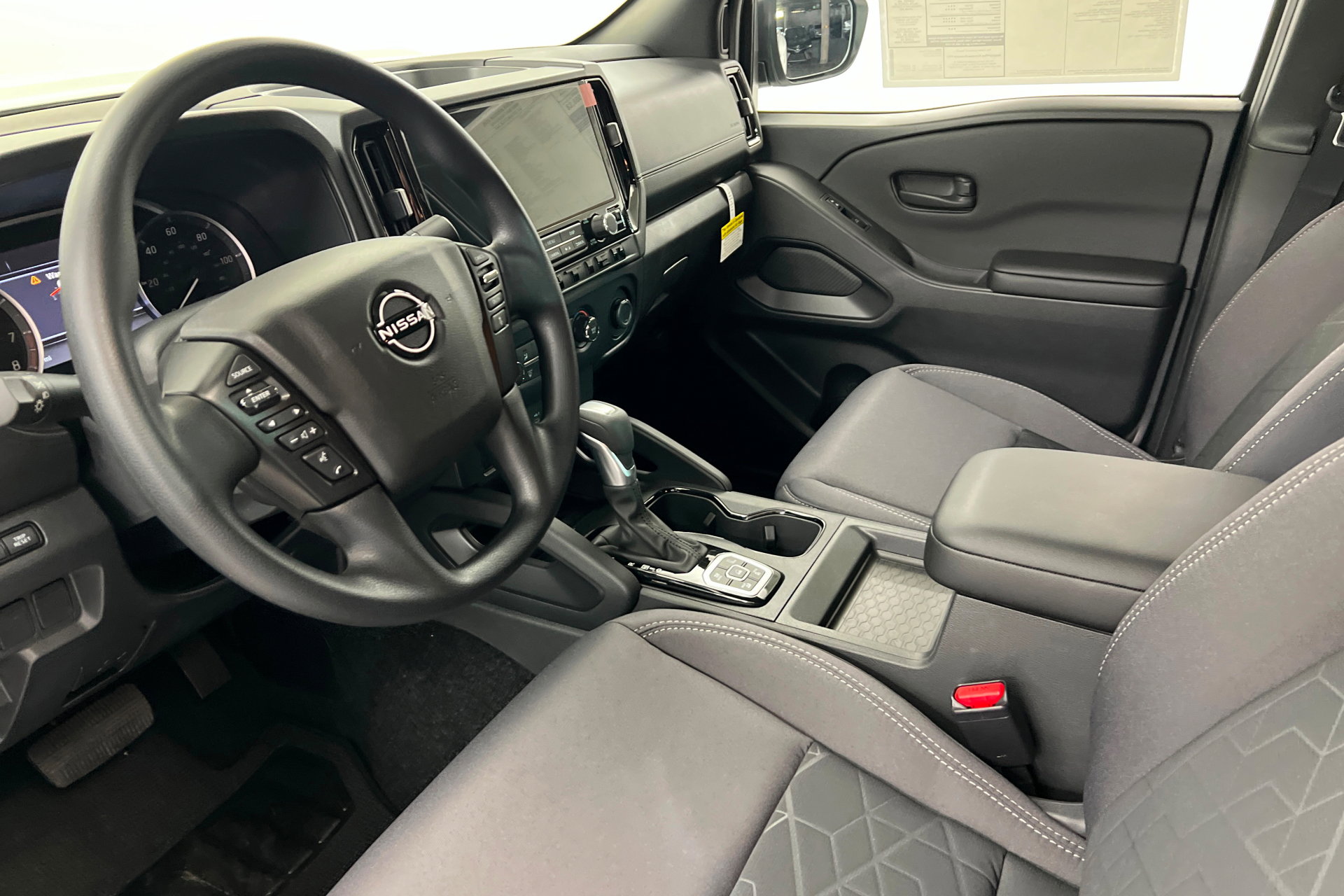 New 2026 Nissan Frontier SV w/ Tow Package AWD/4WD image 15