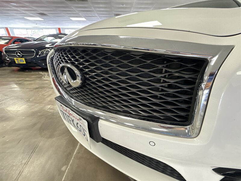 Used 2015 INFINITI Q70 3.7 w/ Sport Package RWD image 13