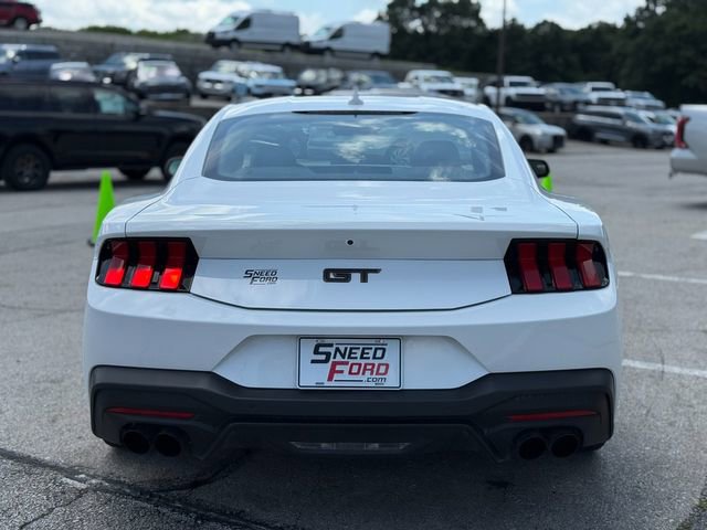 Used 2024 Ford Mustang GT Premium image 6
