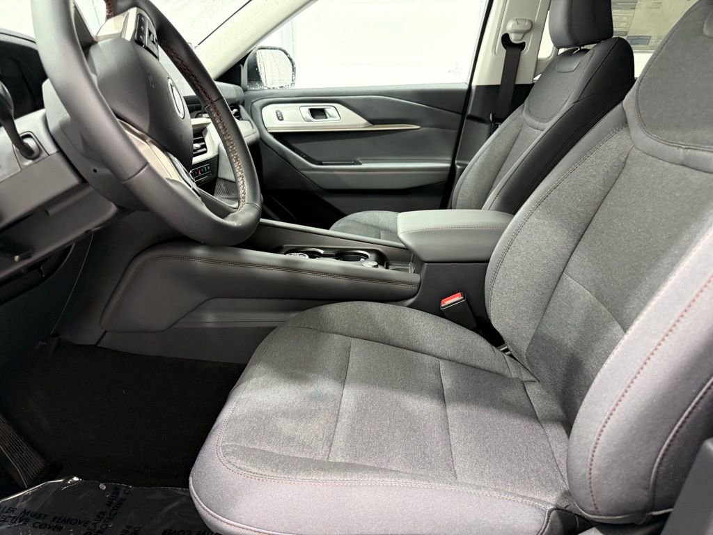 New 2026 Ford Explorer Active image 12