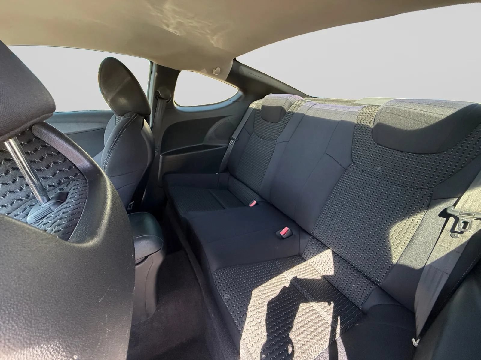 Used 2011 Hyundai Genesis 2.0T RWD image 25