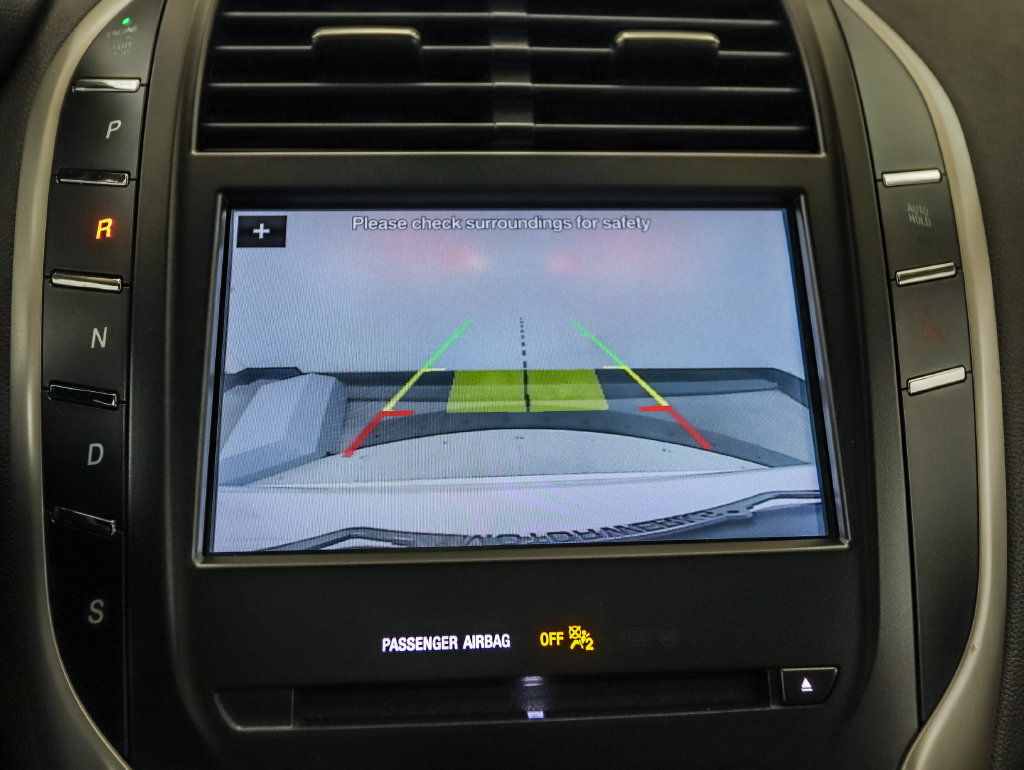 Used 2019 Lincoln MKC Reserve w/ MKC Climate Package AWD/4WD image 18