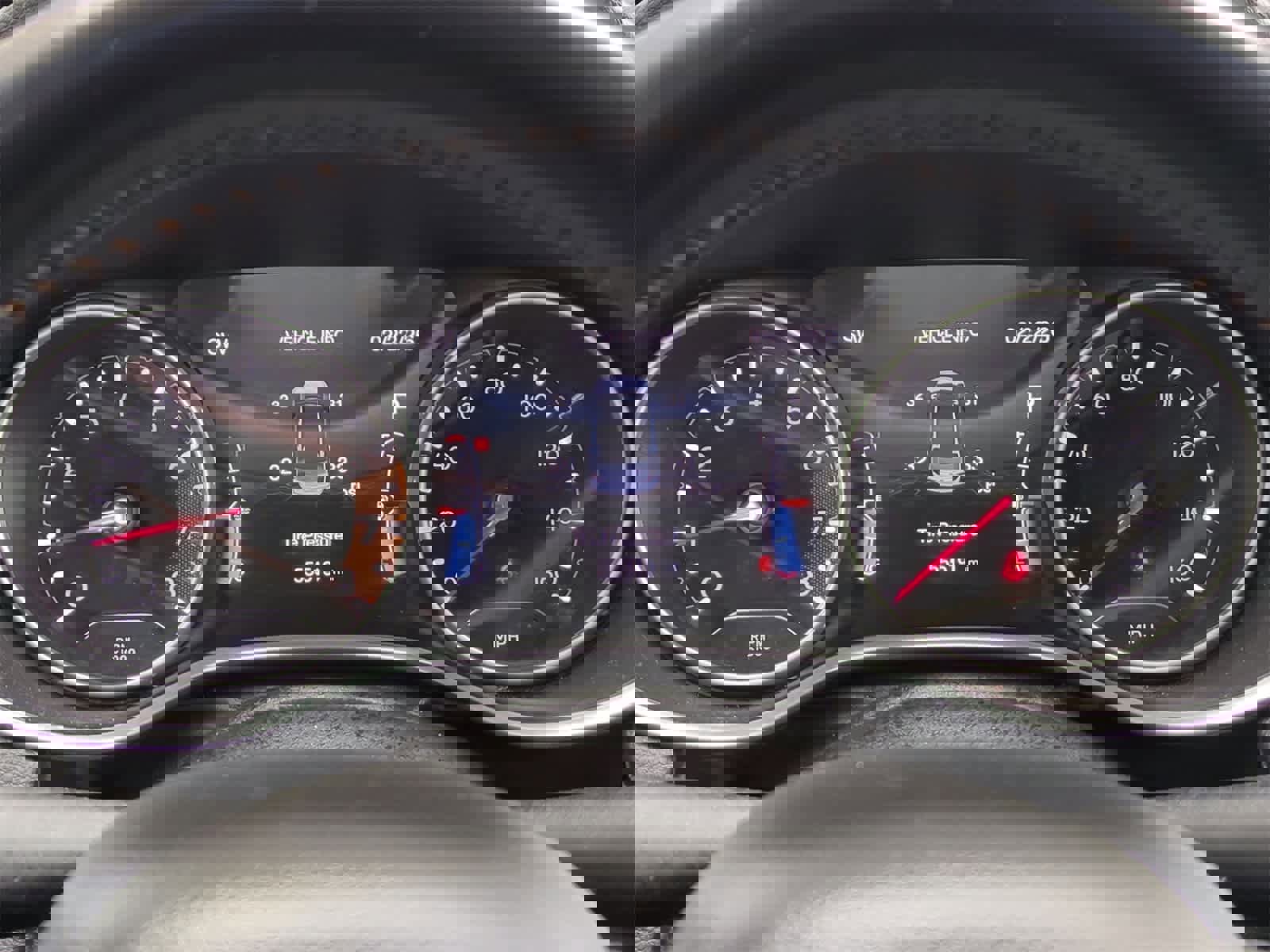 Used 2020 Jeep Compass Limited image 30