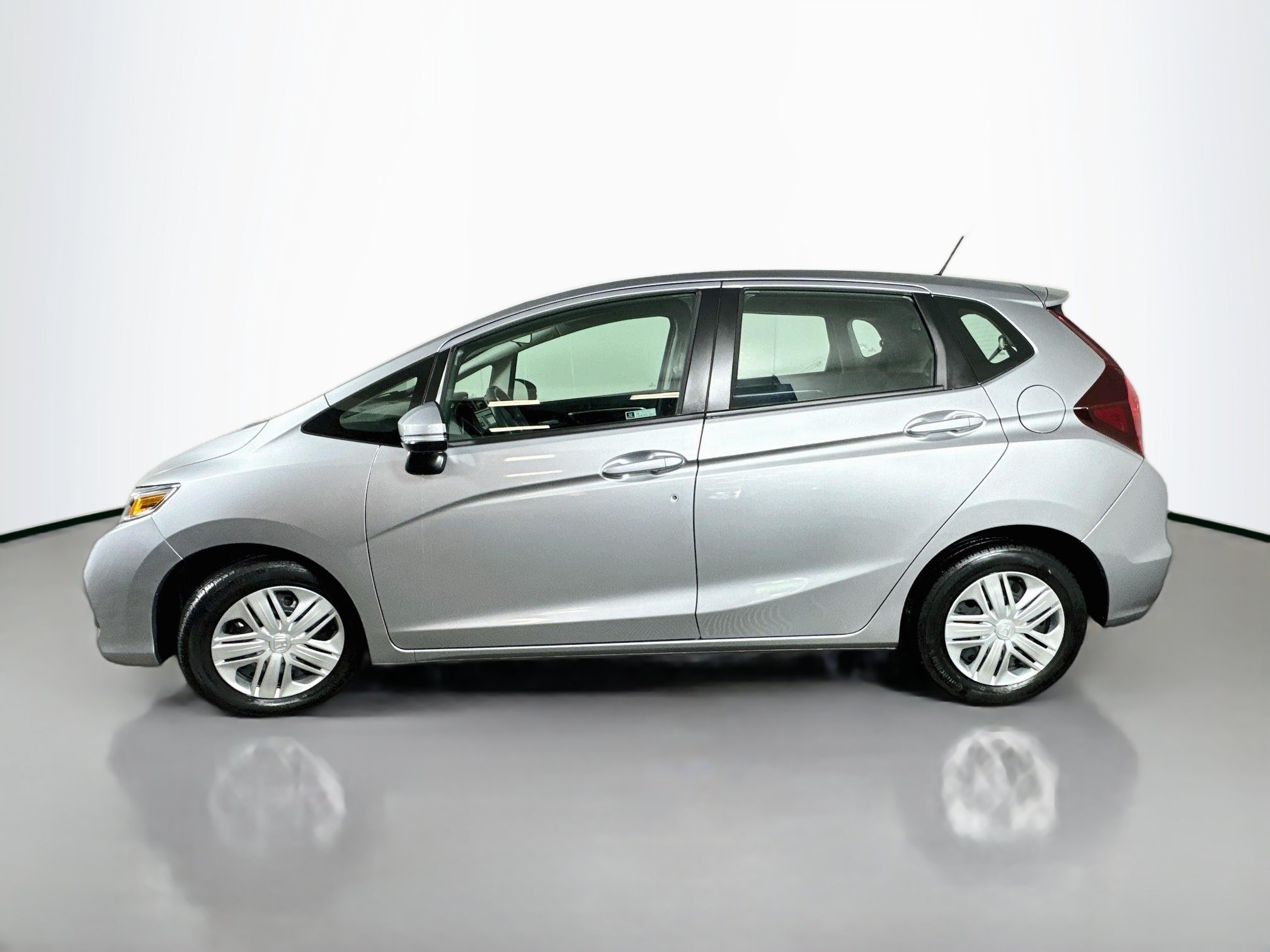 Used 2020 Honda Fit LX image 4