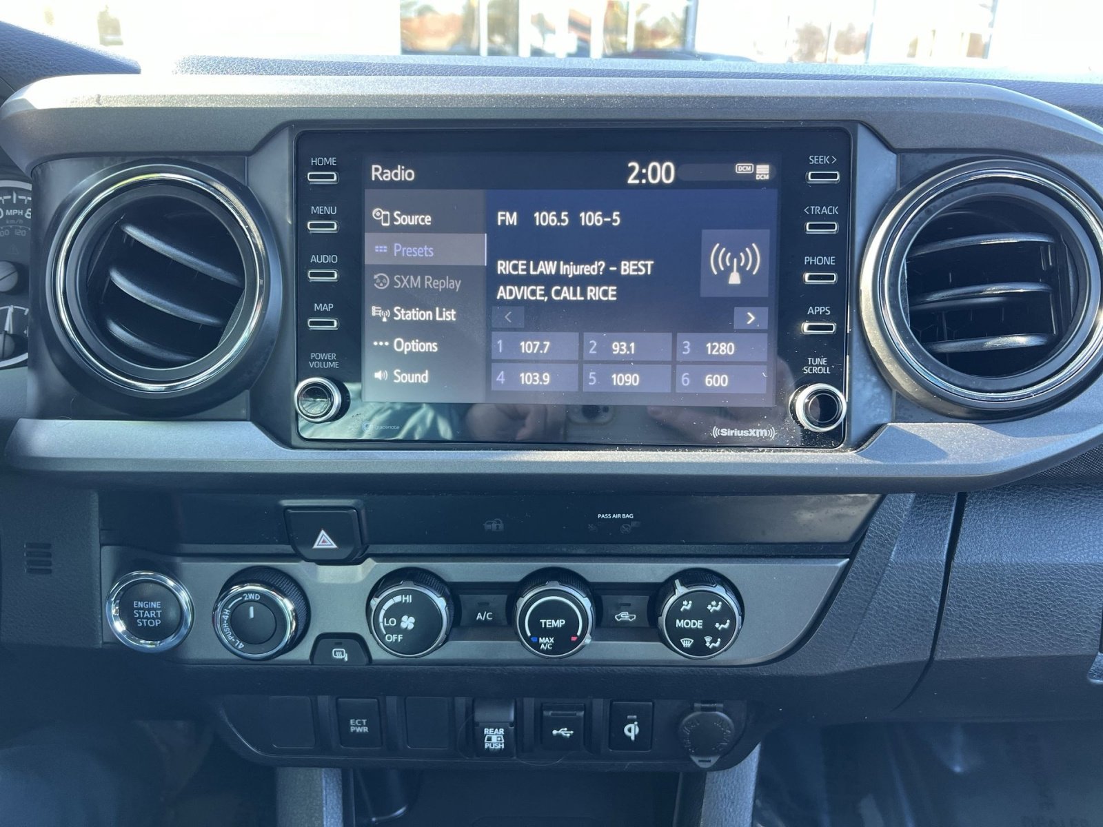 Used 2020 Toyota Tacoma TRD Sport image 18