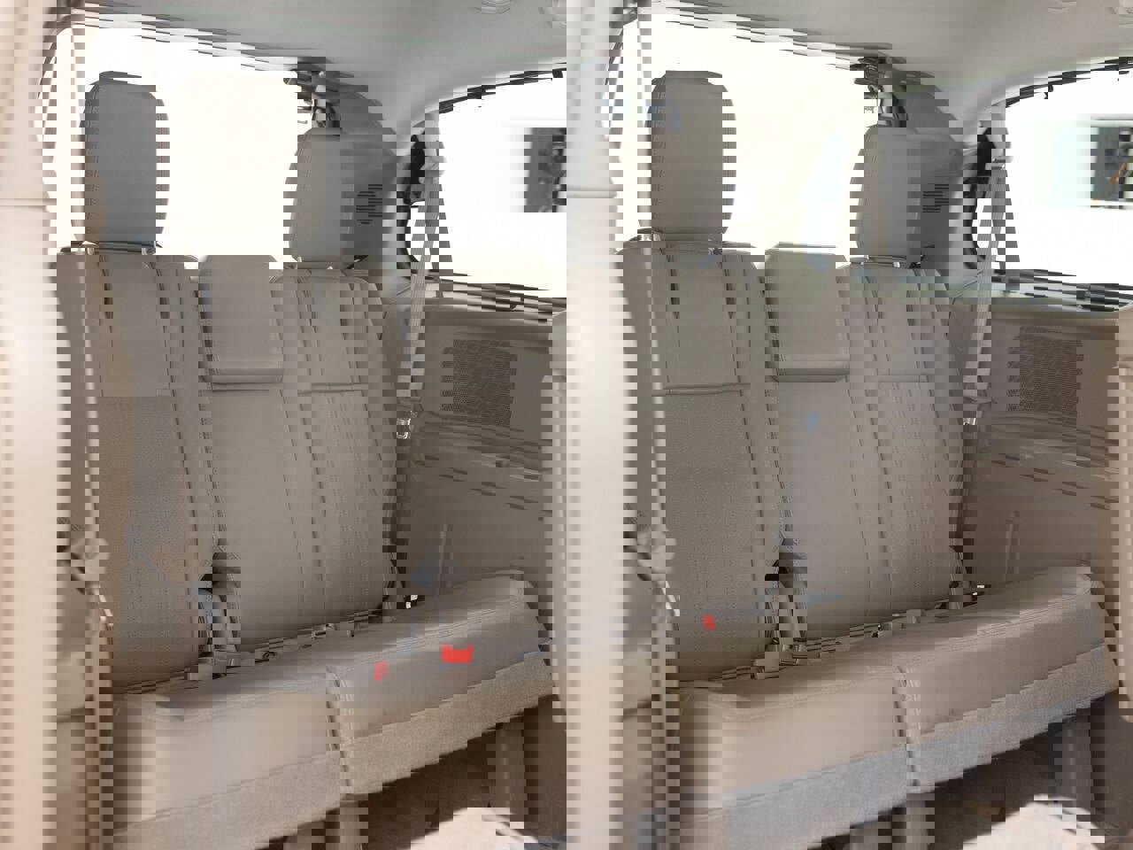 Used 2012 Chrysler Town & Country Touring-L w/ Entertainment Group #2 image 31