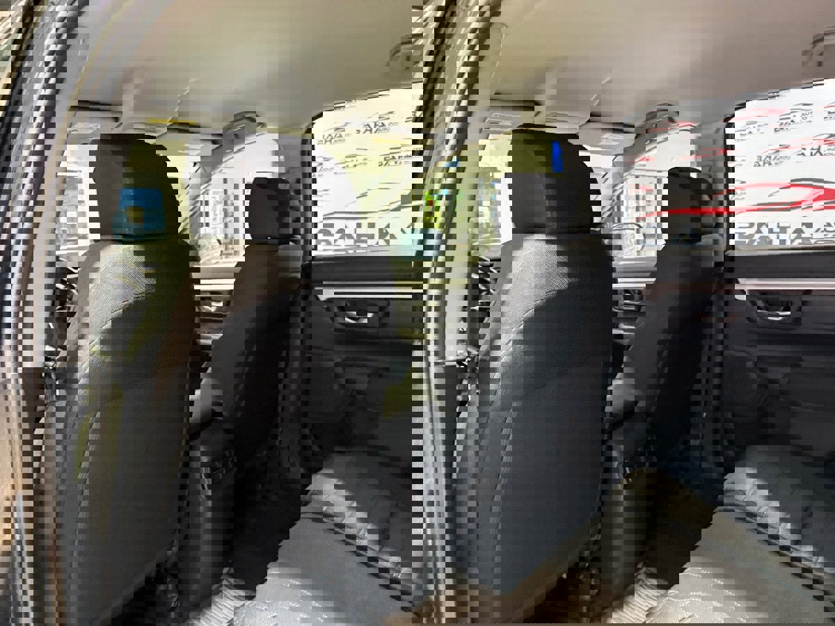 Used 2020 Honda CR-V LX image 32