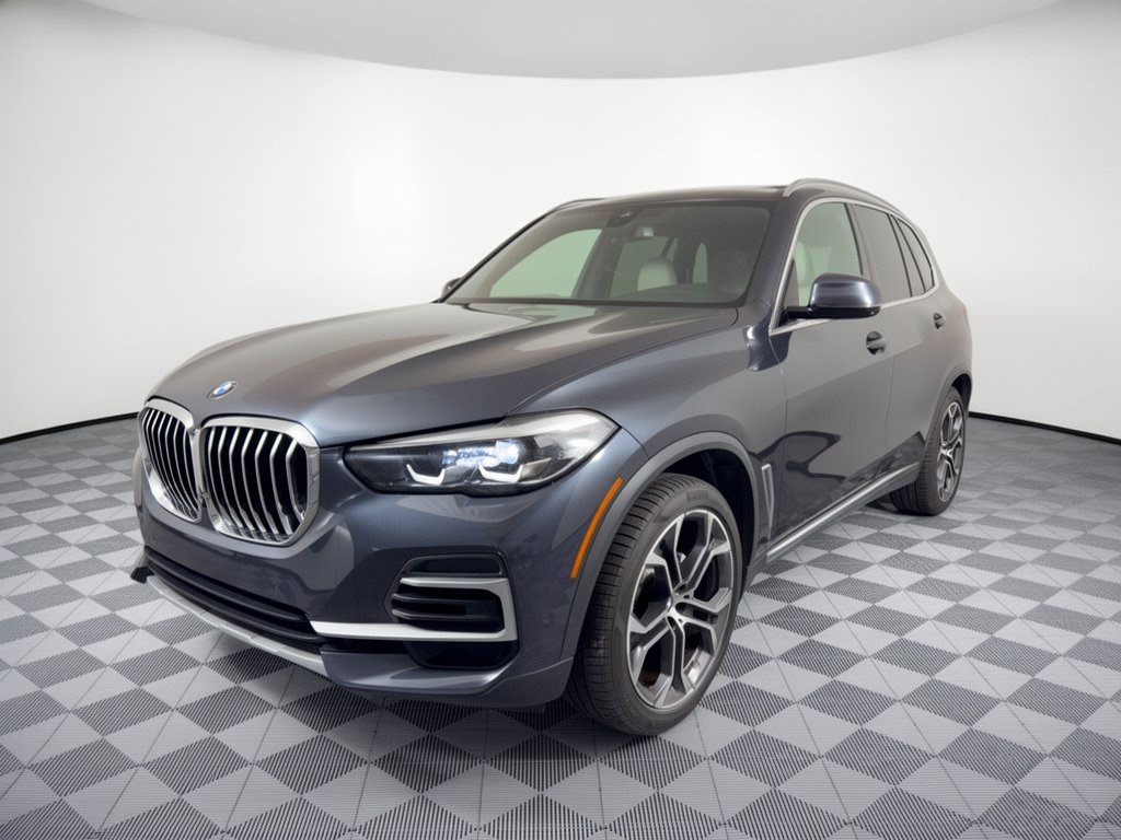 Used 2022 BMW X5 sDrive40i w/ Parking Assistance Package