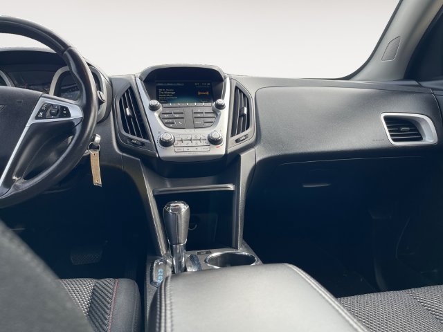 Used 2017 Chevrolet Equinox LT w/ Convenience Package FWD image 11