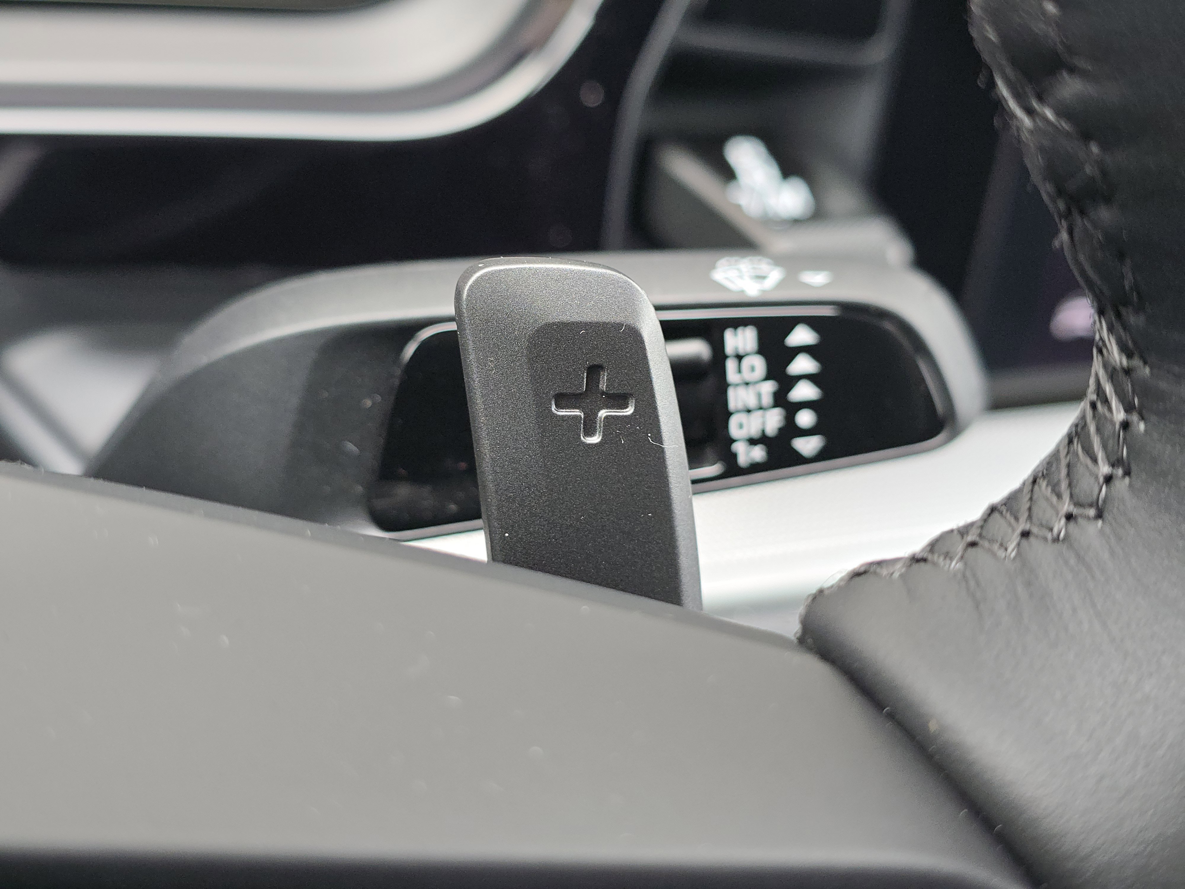 New 2026 Porsche Cayenne Coupe image 25