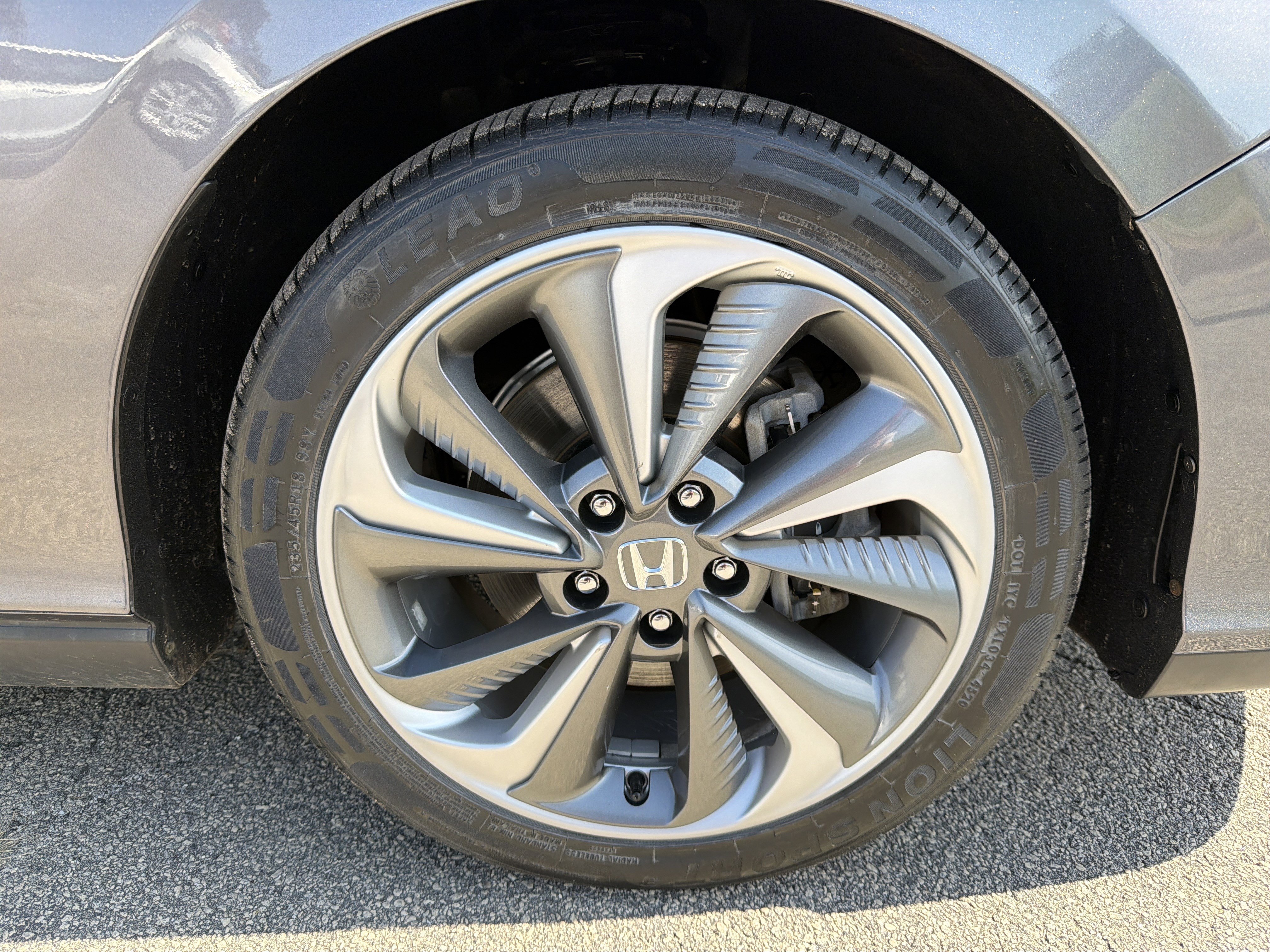 Used 2018 Honda Clarity Touring image 13
