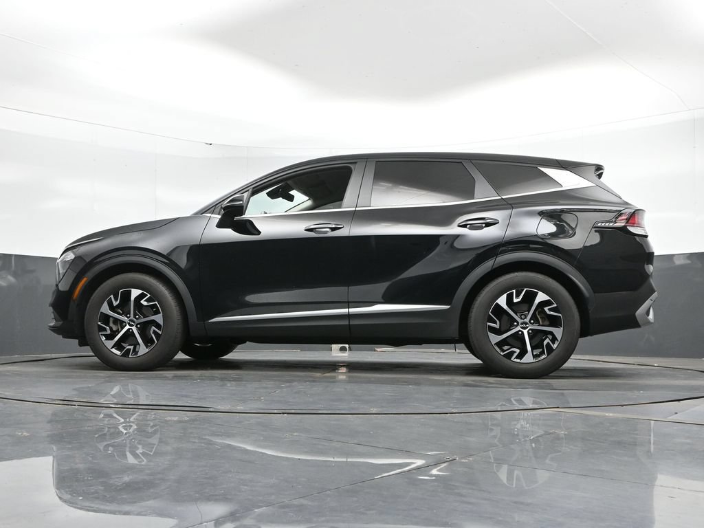 Used 2023 Kia Sportage EX FWD image 47